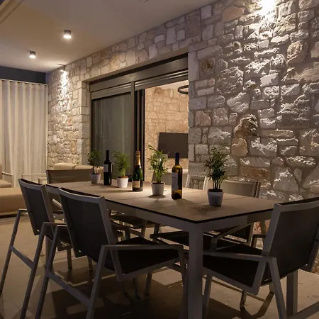Луксозна вила Olive Luxury Skála Foúrkas