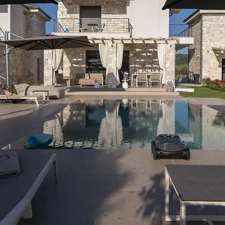 Луксозна вила Olive Luxury Skála Foúrkas