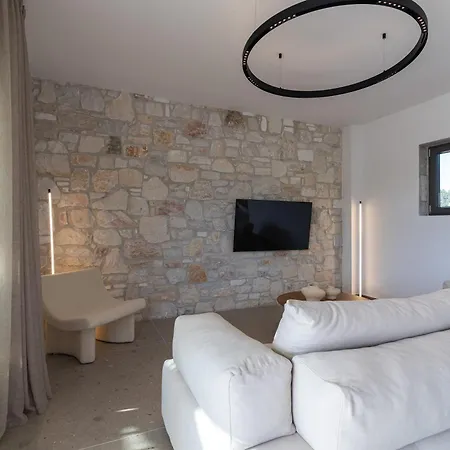 Olive Luxury *