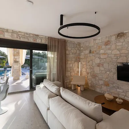 Olive Luxury Луксозна вила Skála Foúrkas