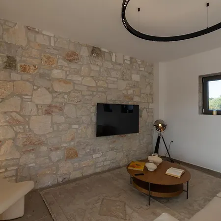 Луксозна вила Olive Luxury *