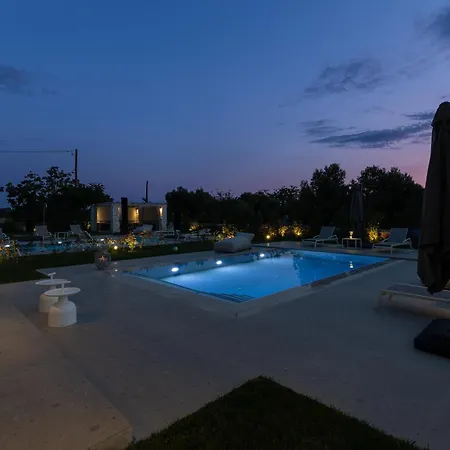 Olive Luxury Луксозна вила *