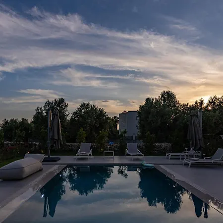 Луксозна вила Olive Luxury Skála Foúrkas