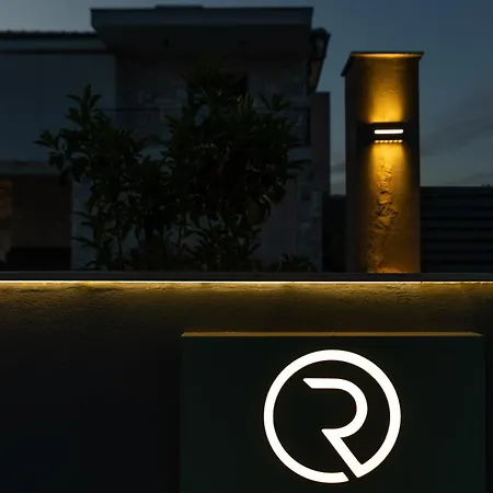 Olive Luxury