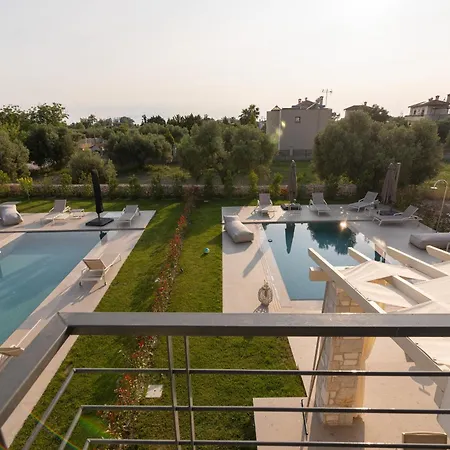 Луксозна вила Olive Luxury Skála Foúrkas